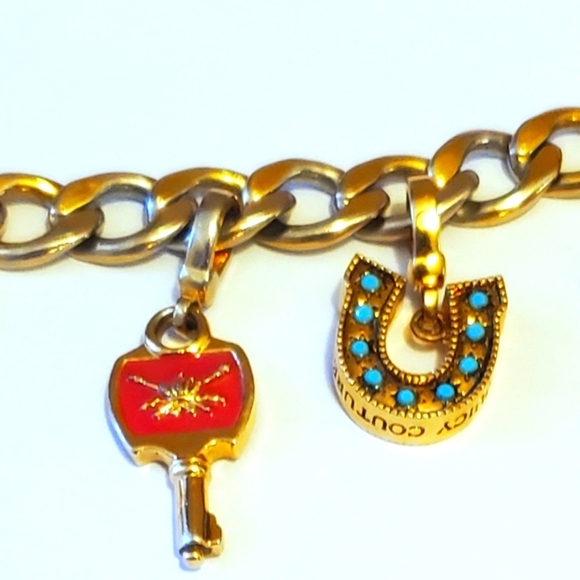Juicy Couture Limited Edition Charm Bracelet Lot 5 Removable Charms Heart Box - Picture 12 of 14